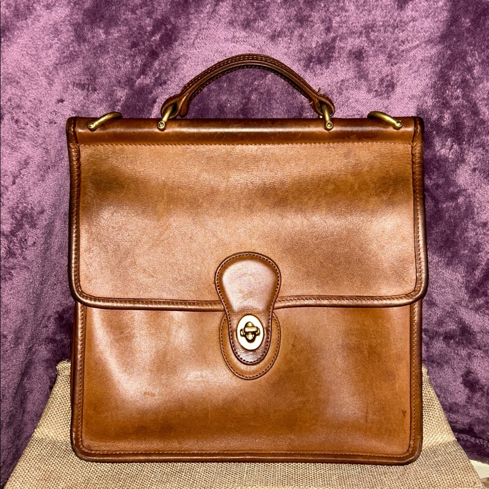 VINTAGE COACH Willis Handbag